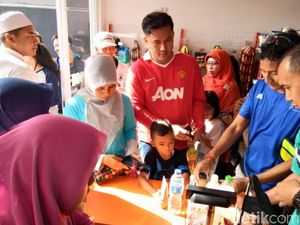 Sandiaga: OK OCE Mart Warung Buncit untuk Menengah ke Bawah