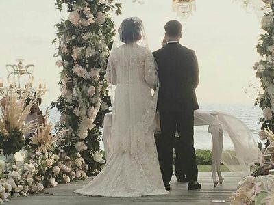 Berlangsung Tertutup, Begini Meriahnya Pernikahan Derby Romero dan Claudia di Bali