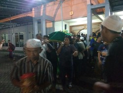 Jenazah Choirul Huda Disalatkan di Masjid Jami Lamongan