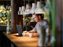 Tak Mau Bayar Tagihan Sandwich, Pria ini Ancam Teror Bom di Restoran