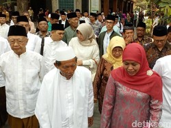 Khofifah Didukung Kiai Tim 17 di Pilgub Jatim 2018