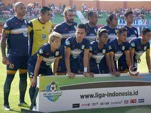 Benturan di Tengah Pertandingan, Kiper Persela Choirul Huda Meninggal Dunia Benturan di Tengah Pertandingan, Kiper Persela Choirul Huda Meninggal Dunia