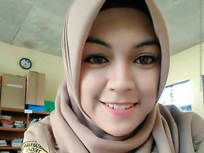 Potret Rizma Uldiandari, Guru Cantik Berhati Cantik