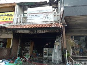 5 Ruko di Mulyosari Ludes, Ini Cerita Pemilik Toko Roda Mas