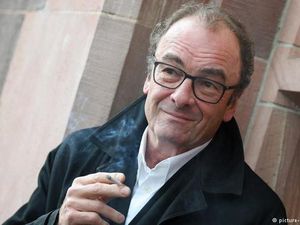 Penulis Robert Menasse Menangkan Hadiah Buku Jerman 2017 Penulis Robert Menasse Menangkan Hadiah Buku Jerman 2017