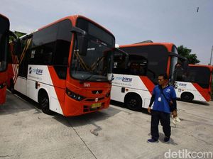20 Minitrans Siap Beroperasi Gantikan Peran Metromini 20 Minitrans Siap Beroperasi Gantikan Peran Metromini