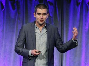 Lagi, Facebook Ditinggal Petinggi