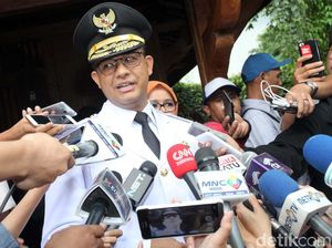 Pemprov DKI Siapkan Shelter Sementara untuk Warga Bukit Duri Pemprov DKI Siapkan Shelter Sementara untuk Warga Bukit Duri