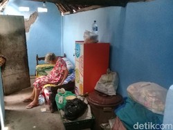 Menderita di Rumah Super Sempit, Mbah Sri Tidak Ingin Dipindah