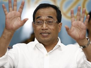 Budi Karya Ungkap Alasan Tolak Izin Pesawat Angkut BBM Di Papua