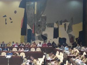 Komisi II Kembali Bahas Perppu Ormas dengan Mendagri dan Menkum HAM