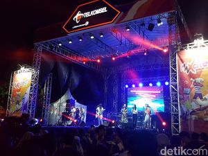 Tampil Perdana di Maxcited, Soundwave Bawakan 10 Lagu Tampil Perdana di Maxcited, Soundwave Bawakan 10 Lagu