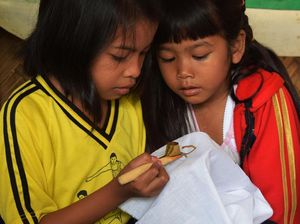 Belajar Membatik