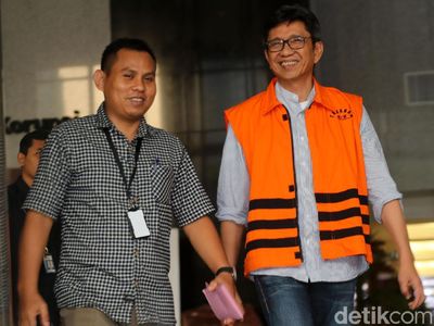 Wali Kota Batu Eddy Rumpoko Kembali Diperiksa KPK