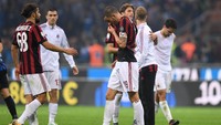 Sementara itu, Milan kini tercecer di posisi kesepuluh klasemen Serie A dengan perolehan 12 poin dari delapan laga. Foto: Alberto Lingria/Reuters
