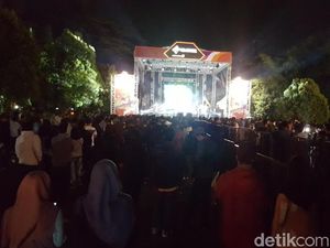 Digelar di Malang, Konser Telkomsel Maxcited Petjah!