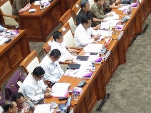 Evaluasi Penanganan Korupsi, Jaksa Agung-KPK-Kapolri Rapat di DPR