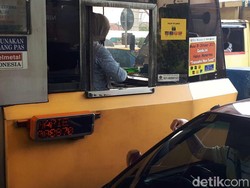 Pekerja di Sektor Ini Berpotensi Kena PHK Gara-gara Non Tunai
