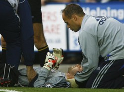 Sederet Aksi Penyelamatan Nyawa di Lapangan Hijau