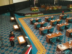 Demokrat DKI: Paripurna Istimewa Anies Perlu untuk Silaturahmi