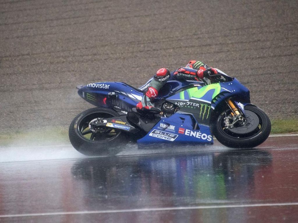 Hari Berat Yamaha di Motegi Hari Berat Yamaha di Motegi