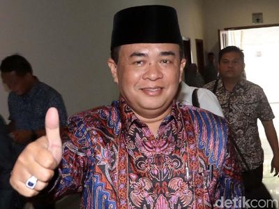 Akom Bersaksi di Sidang Korupsi e-KTP