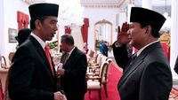 Momen Prabowo Hormat ke Jokowi Usai Pelantikan Anies-Sandi