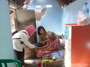 Kisah Mbah Sri yang Viral: Menolak Ditempatkan di Panti Wreda