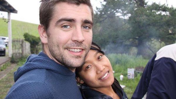 Bos Kesayangan Karyawan Facebook dan Istrinya yang Sederhana