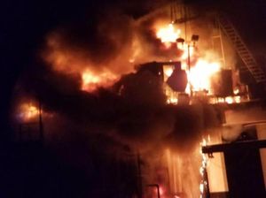 Anjungan Minyak di Danau Pontchartrain Meledak