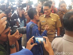Sandiaga: Gerakan Lari ke Kantor Disesuaikan Waktunya
