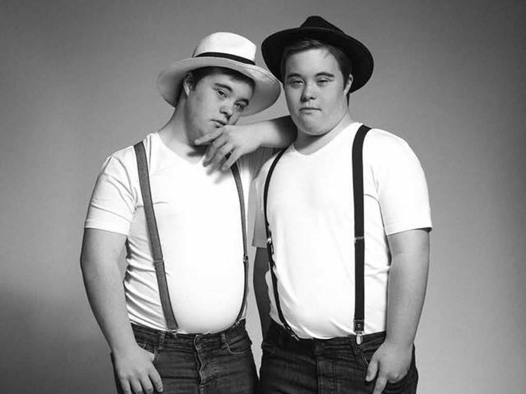 Harry dan Thomas, Kembar Penyandang Down Syndrome yang Ingin Jadi Model