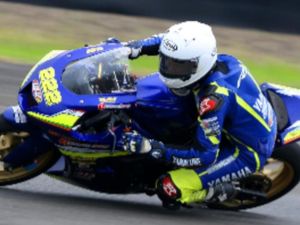 Rey Ratukore Podium Juara, Rider Yamaha Dominasi Kejurnas Sport