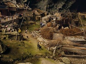 Unik, Ada Desa Dalam Gua di Zhongdong China