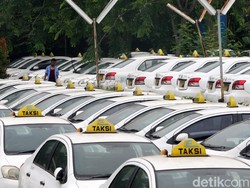Naik 34%, Perdagangan Saham TAXI Dihentikan Otomatis
