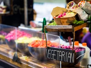 Mau Jadi Vegetarian Seperti Mo Sidik? Ini Saran Ahli Gizi Mau Jadi Vegetarian Seperti Mo Sidik? Ini Saran Ahli Gizi