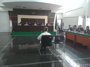 Merasa Dihina Gerakan Jari, Jaksa Berencana Laporkan Buni Yani