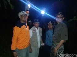 3 Warga Jember Tertimbun Longsor, Pencarian Dilanjutkan