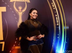 Posting Video Twerking, Denada Kok Jadi Begini?