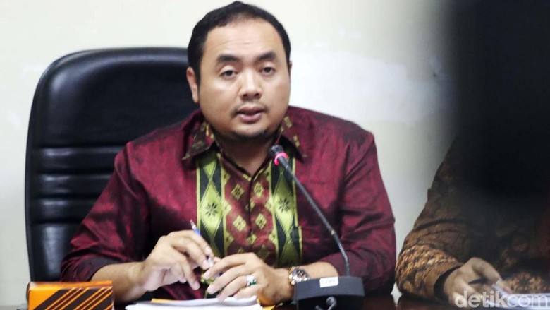 Bawaslu Minta KPU Jalankan Putusan MA Terkait Eks Koruptor Nyaleg Bawaslu Minta KPU Jalankan Putusan MA Terkait Eks Koruptor Nyaleg