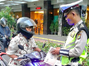 Pahami Kendaraan yang Boleh Pakai Strobo-Sirine, Ingat Motor Pelat Hitam Tidak Boleh