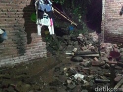 Longsor Timpa Rumah di Banjarnegara, 1 Warga Dibawa ke Rumah Sakit