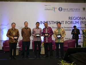 Mandeh dan Gunung Padang Dipromosikan di Ajang RIF 2017