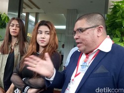 Anak Putri Stagi Beberkan Pertemuannya dengan Ferry Juan