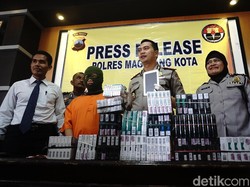 Demi Mencuri, Pemuda Ini Rela Umpetan 20 Jam di Atas Eterniit Toko