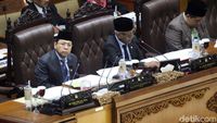 Novanto Hadiri Paripurna DPR