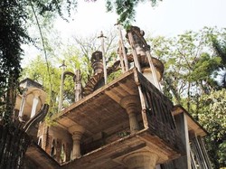 Ada Taman Bermain Unik di Tengah Lebatnya Hutan Meksiko