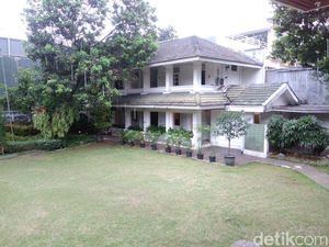 Mengintip Asrinya Belakang Rumah Dinas Gubernur Anies