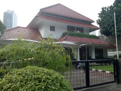 Polisi Buru Pencuri iPhone di Rumah Dinas Sandiaga Uno