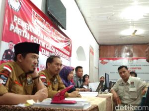 17 Parpol Daftar Peserta Pemilu 2019 ke KPU Kota Cirebon 17 Parpol Daftar Peserta Pemilu 2019 ke KPU Kota Cirebon
